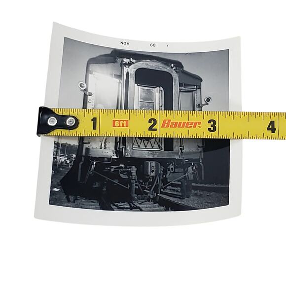 Vtg Monochrome Photography Train Car 1968 Close Up Found Snapshot 3.5" x 3.5" - Picture 3 of 4